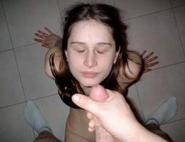 An amateur hand and blowjob galery Image 1
