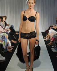 Jacob Lingerie 2010 runway Show pictures Image 12