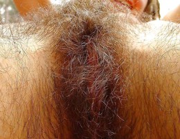 Some very nice hairy babes galery Image 8