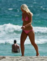 A girl posing on the Vera Playa Image 3