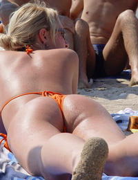 A hot slut posing at the Cancun Image 8