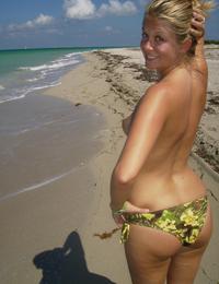 A hot slut posing at the Cancun Image 12
