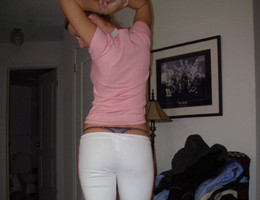 Sexy Booty in tight pants pictures Image 7
