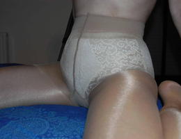My fiancee loves to wear pantyhose gellery Image 3