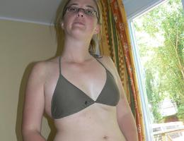Nice chubby shows us her body collection Image 7
