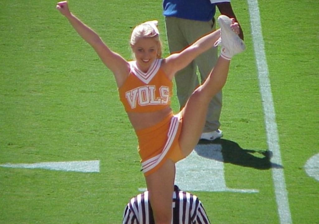 Perfect Upskirt Cheerleader